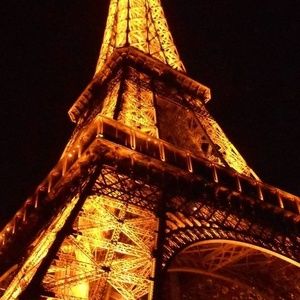 Meet your Posher, Debora